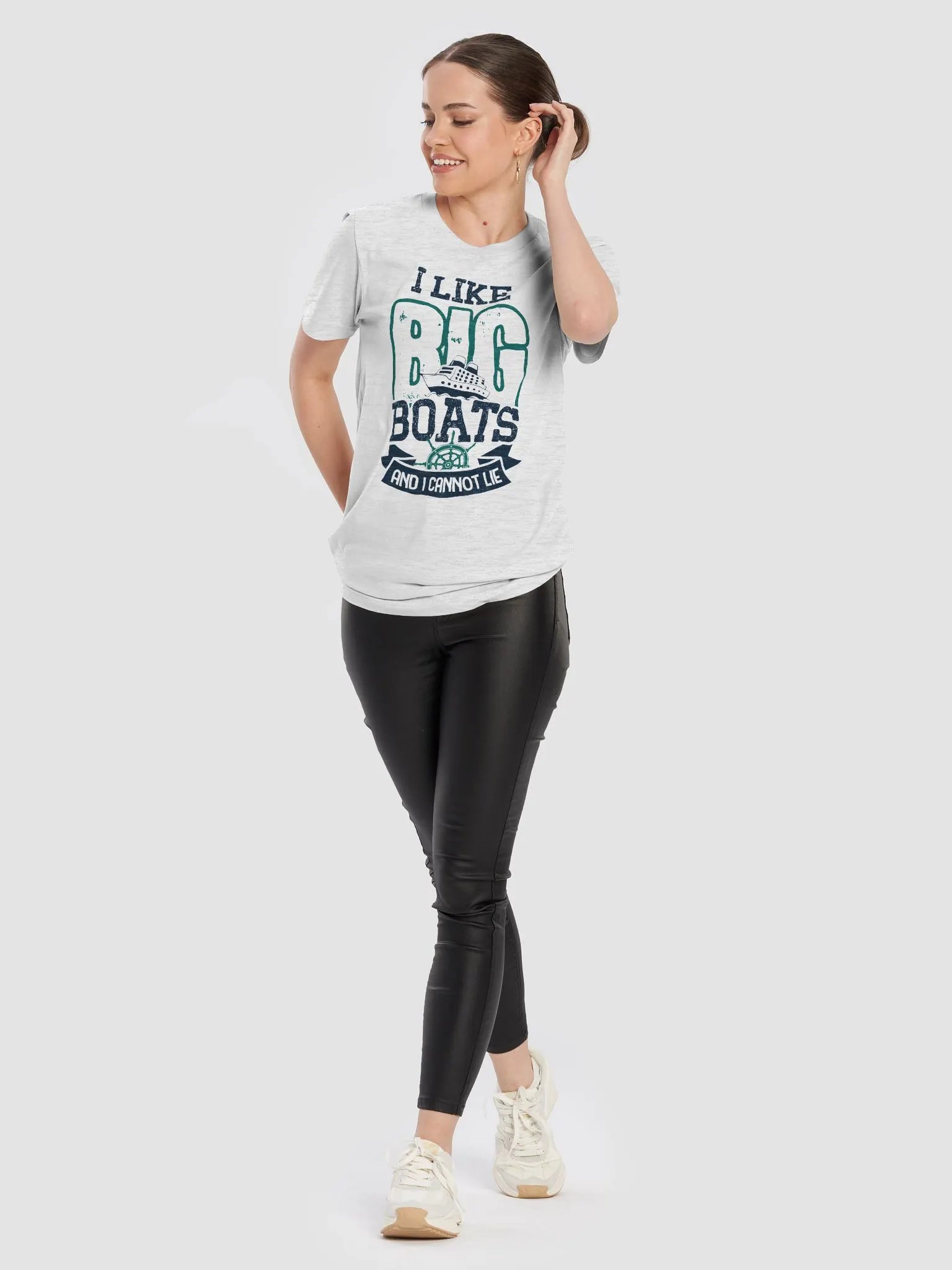 I Like Big Boats and I Cannot Lie – Funny Sailing T-Shirt for Boat Lovers product image (10)