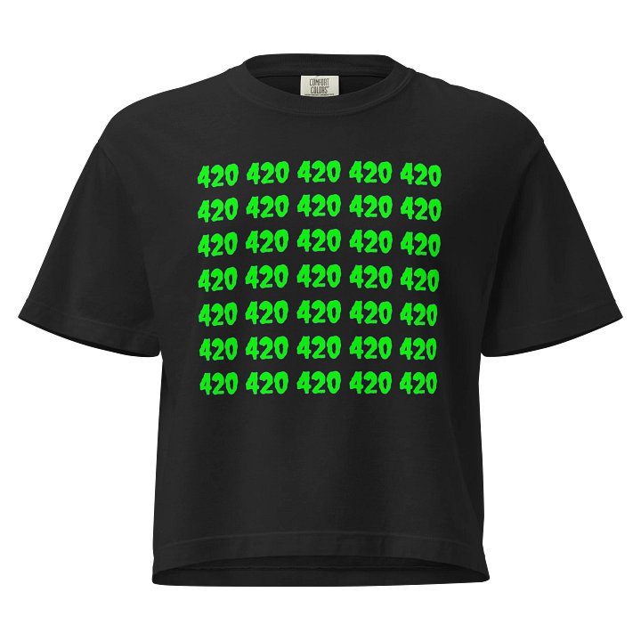Twisted 420 T-Shirt, Horror Lover Stoner Shirt, Green Gothic Creepy Cannabis Clothing, Weird Weed Women’s Heavyweight Boxy Black Tee product image (1)