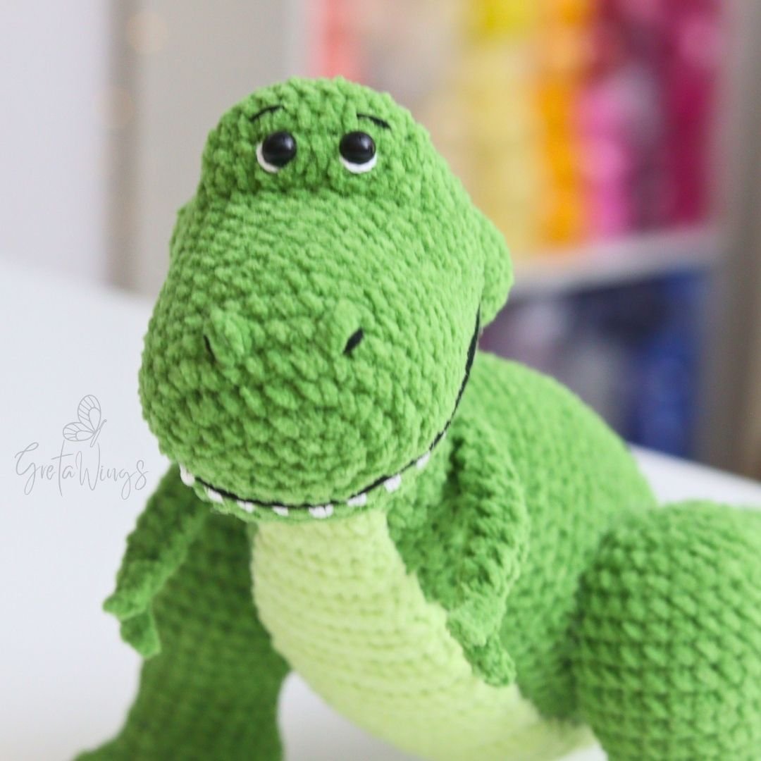 Patrón Amigurumi T-Rex de Crochet en Chenille - PREVENTA 25% Dto. product image (5)