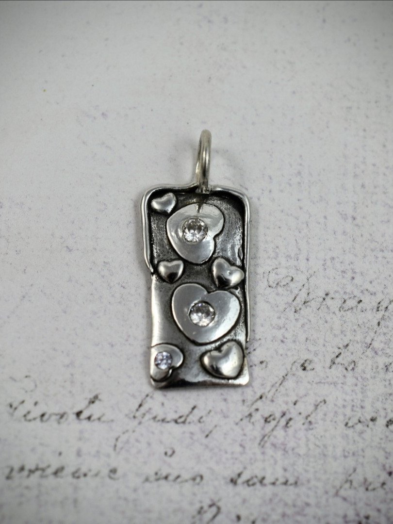Hearts pendant product image (3)