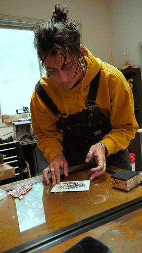 Things that are good: handwritten cards and voting

Tomorrow at @amalgadistillery *backroom* learn how to get paid to print t...
