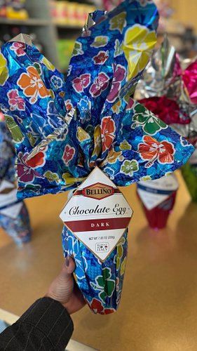 If you thought Easter eggs were just for kids… think again 🍫🐣💥

These smashable chocolate eggs at Santa Fe Importers are fill...