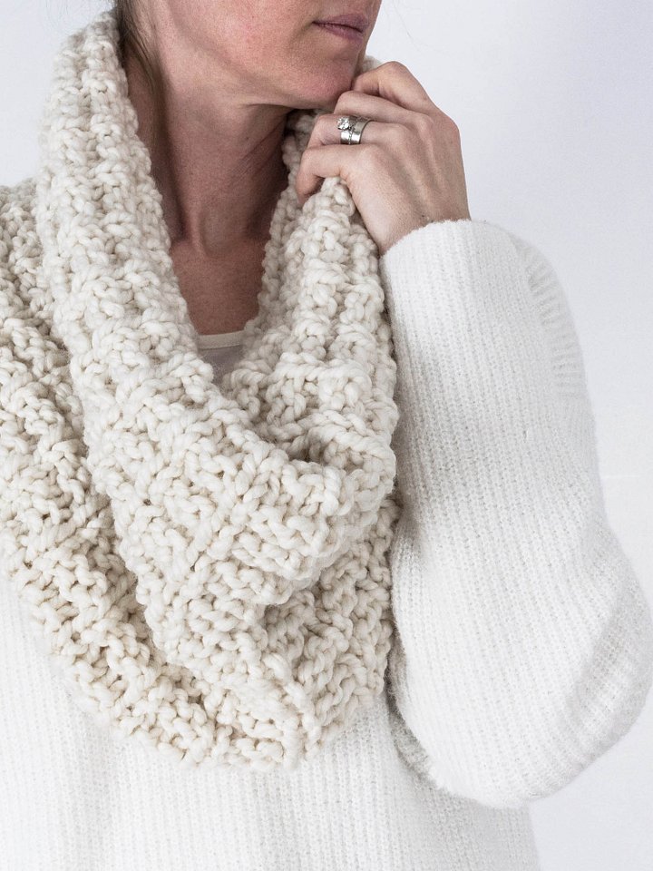 Oversized Cowl Knitting Pattern - Unity product image (1)