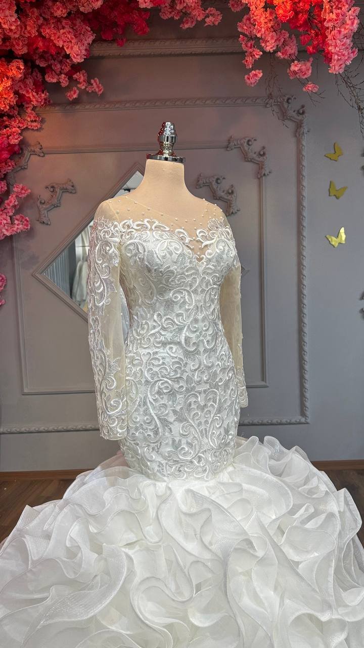 Wedding dress product image (2)