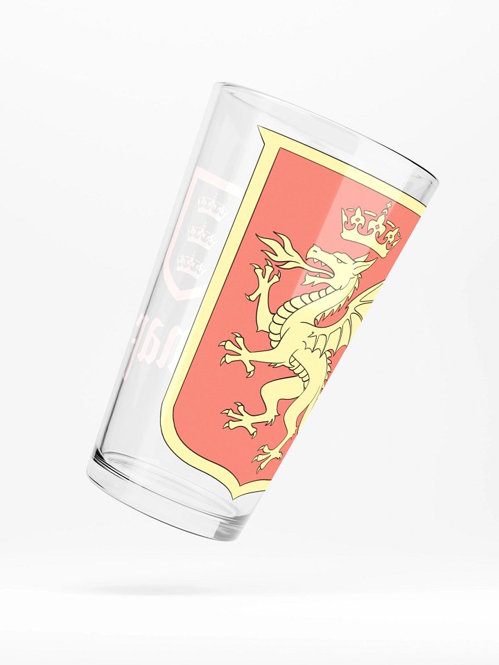 Court of Valor Pint Glass product image (1)