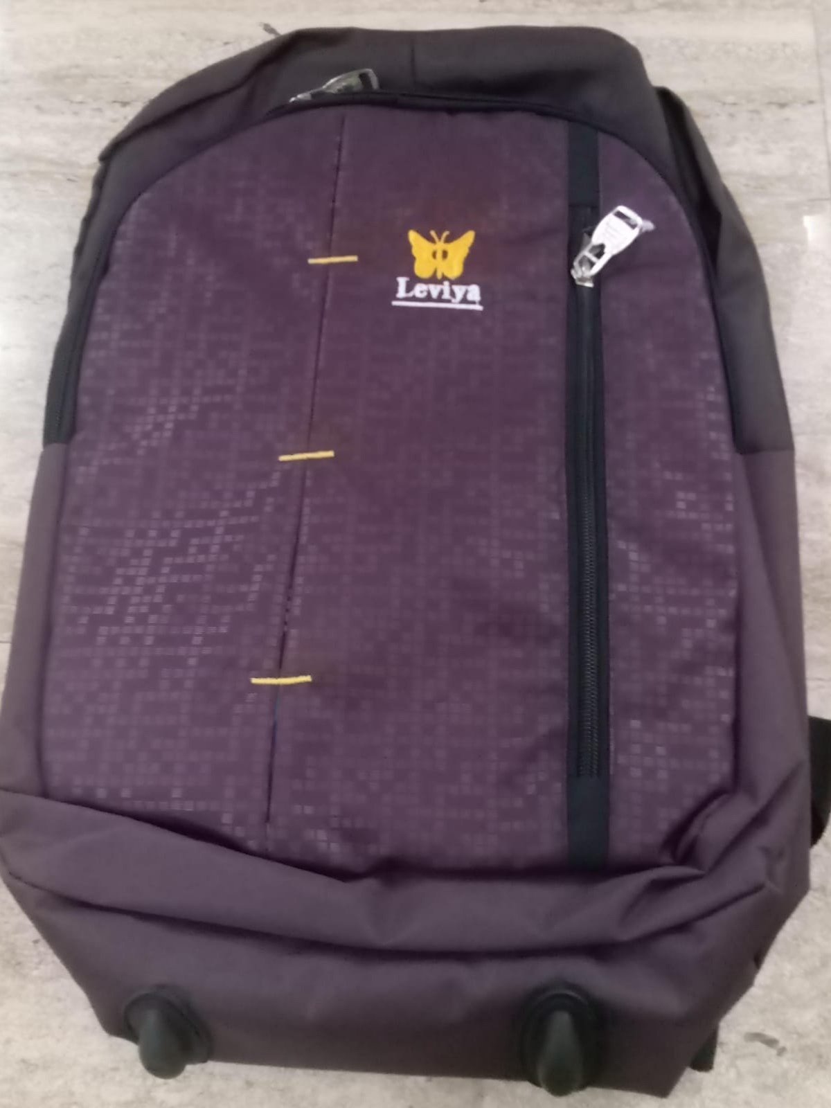 school bag product image (1)
