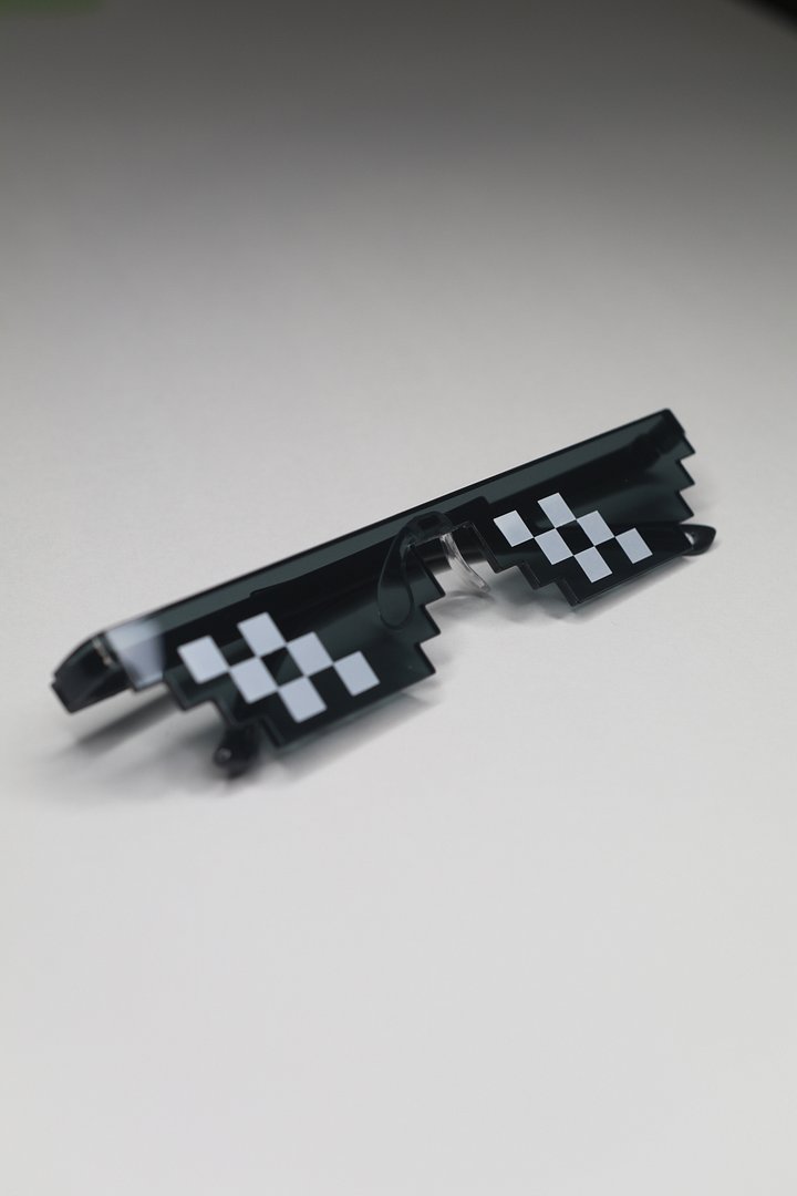 8-bit glasses product image (2)