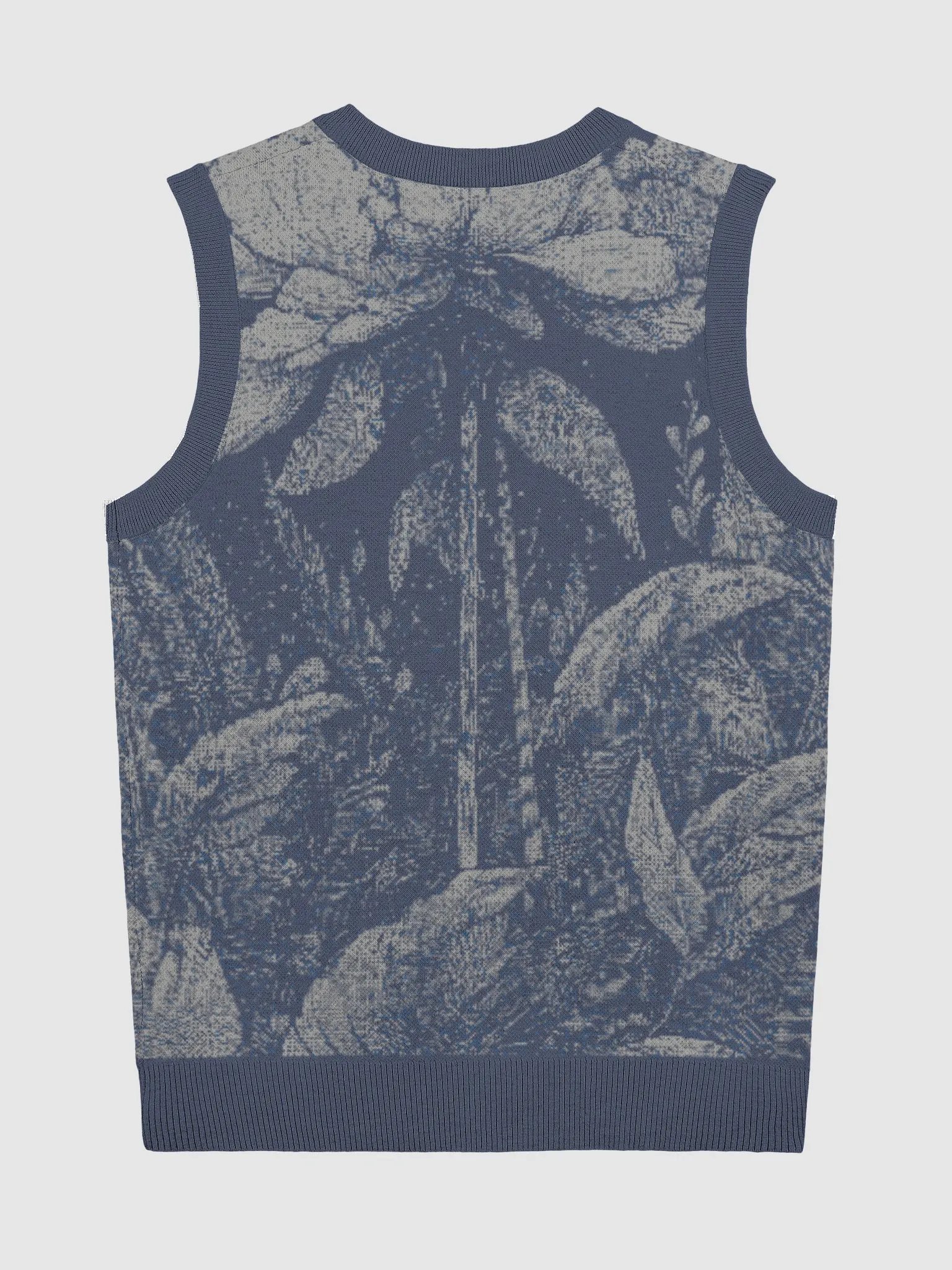 Noir Jungle II Knitted V-Neck Vest product image (7)