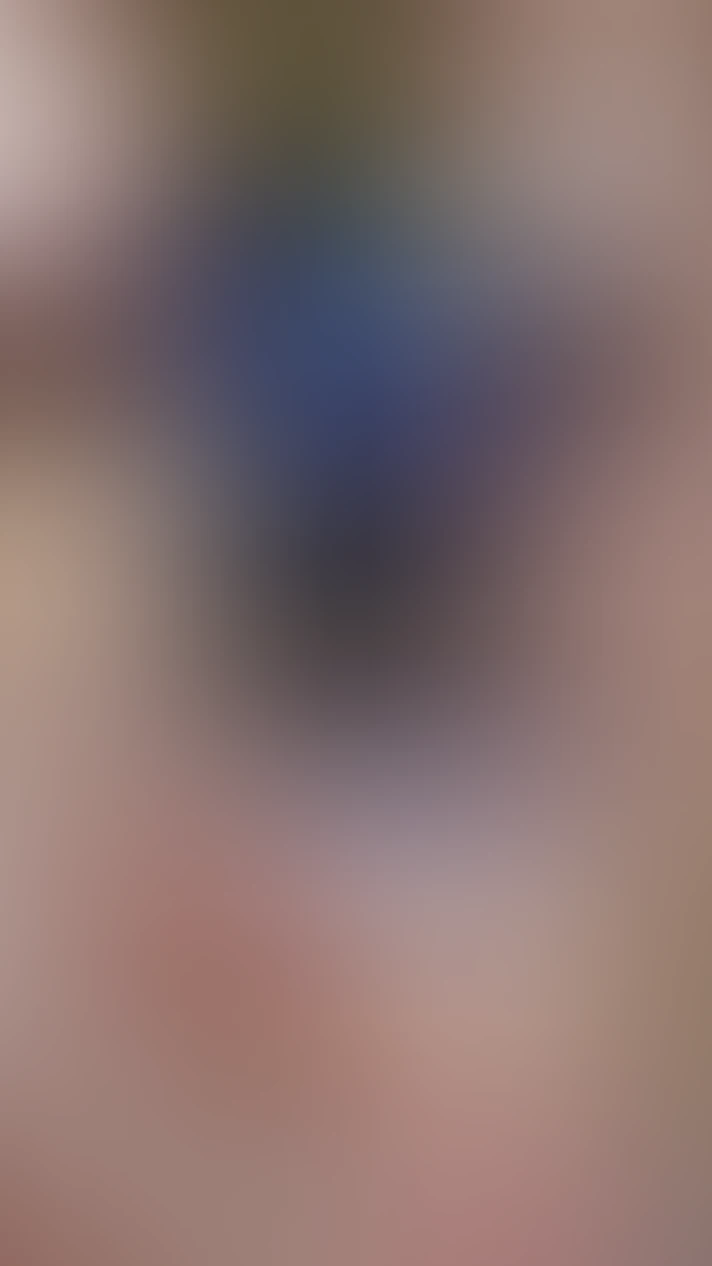 Video thumbnail background