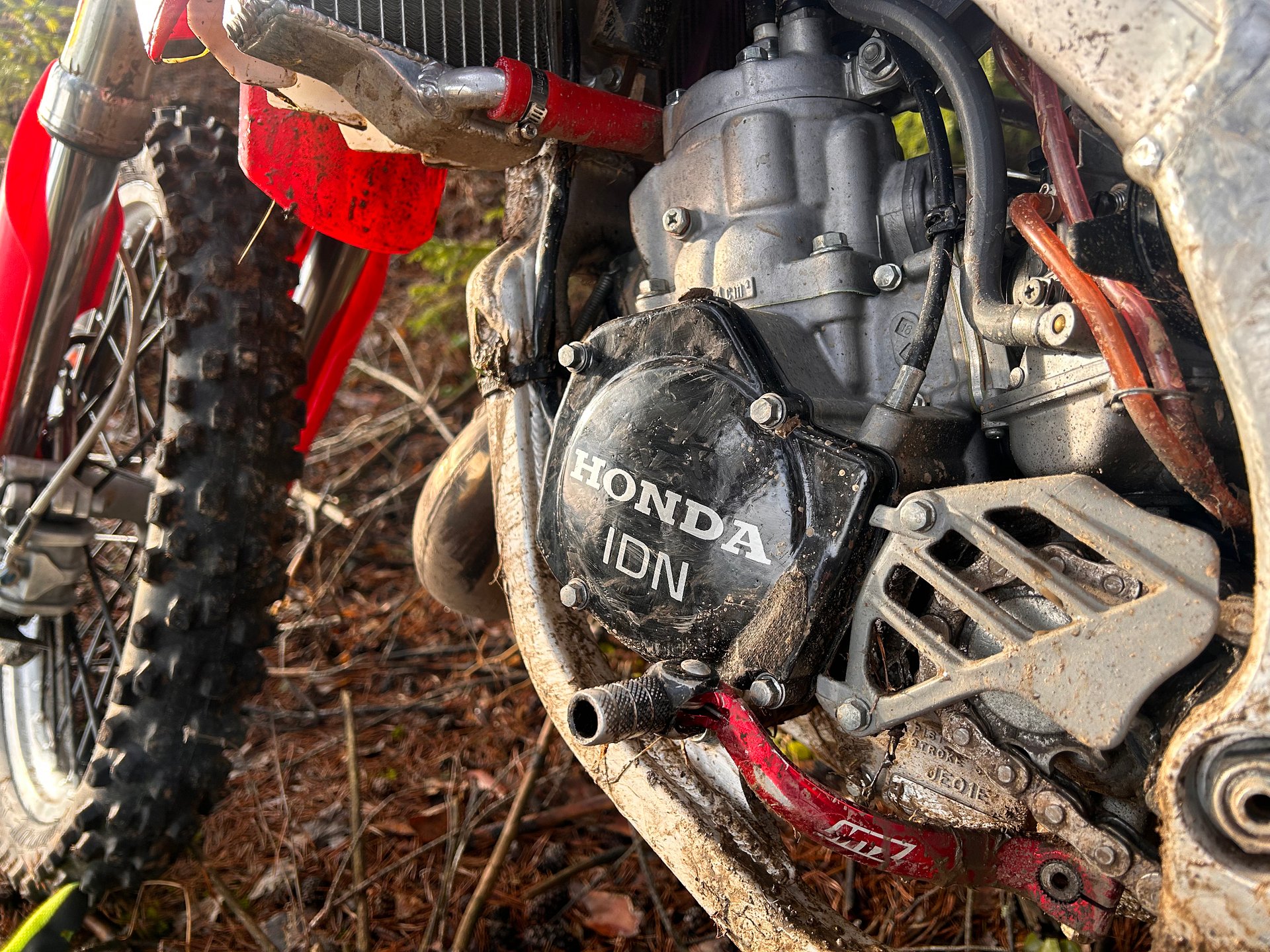 Carbon Fiber IGNITION COVER - Honda CR125 2002 | digital diy project product image (5)