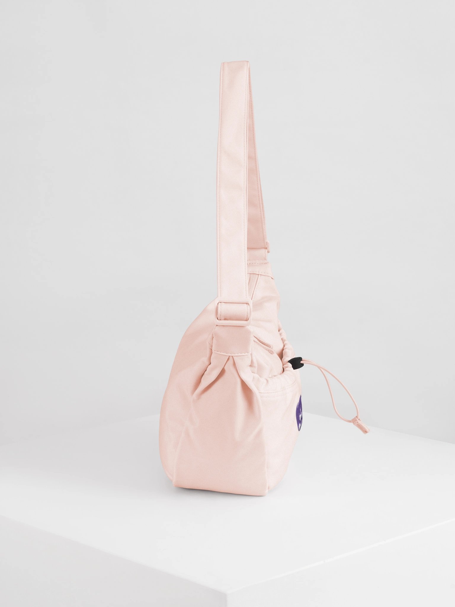 Sammie Q. Side Bag product image (6)