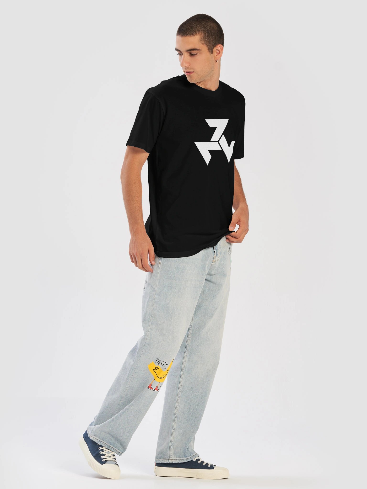 THOMAS TRISKELION BLACK product image (2)