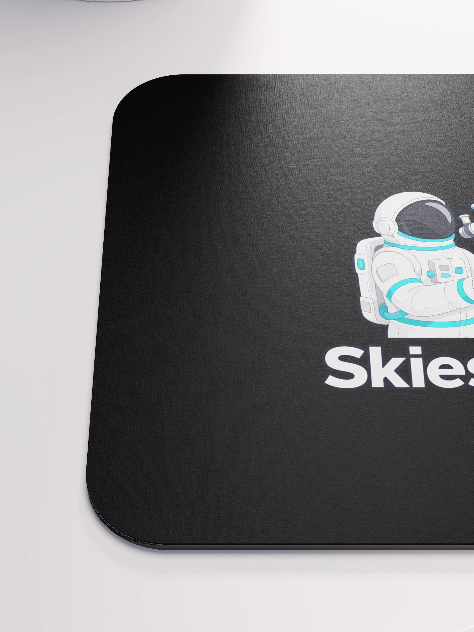 SkiesLIVE Astronaut Mouse Pad (Black) product image (6)
