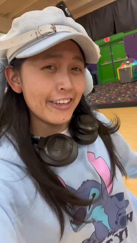 ✨StoryTime: Skating 🛼

I love skating growing up
A childhood classic ☺️

Have you ever been skating?

#skating #storytime #mo...