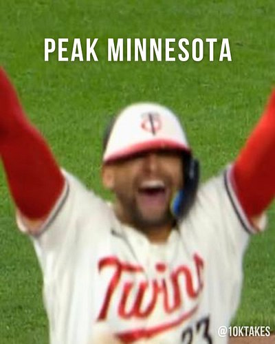 Happy Friday, Minnesota. Let's peak this weekend...

#minnesota #minnesotasports #minnesotalife