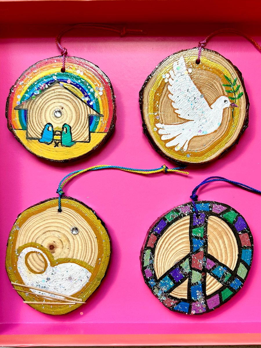 Handmade Christmas Ornaments: Wood Slices product image (1)
