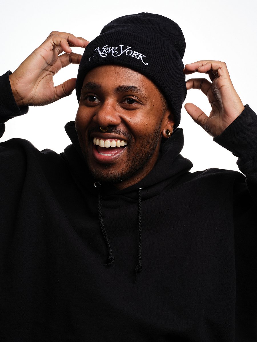 Classic-Logo Beanie product image (2)