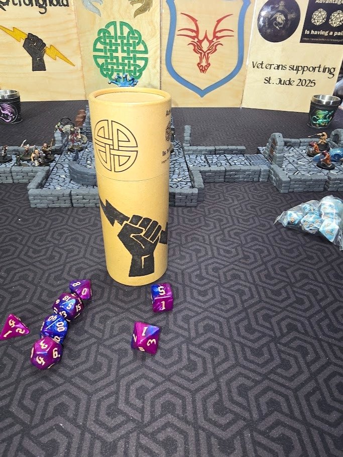 Heironeous Dice Tube with set of dice. product image (2)