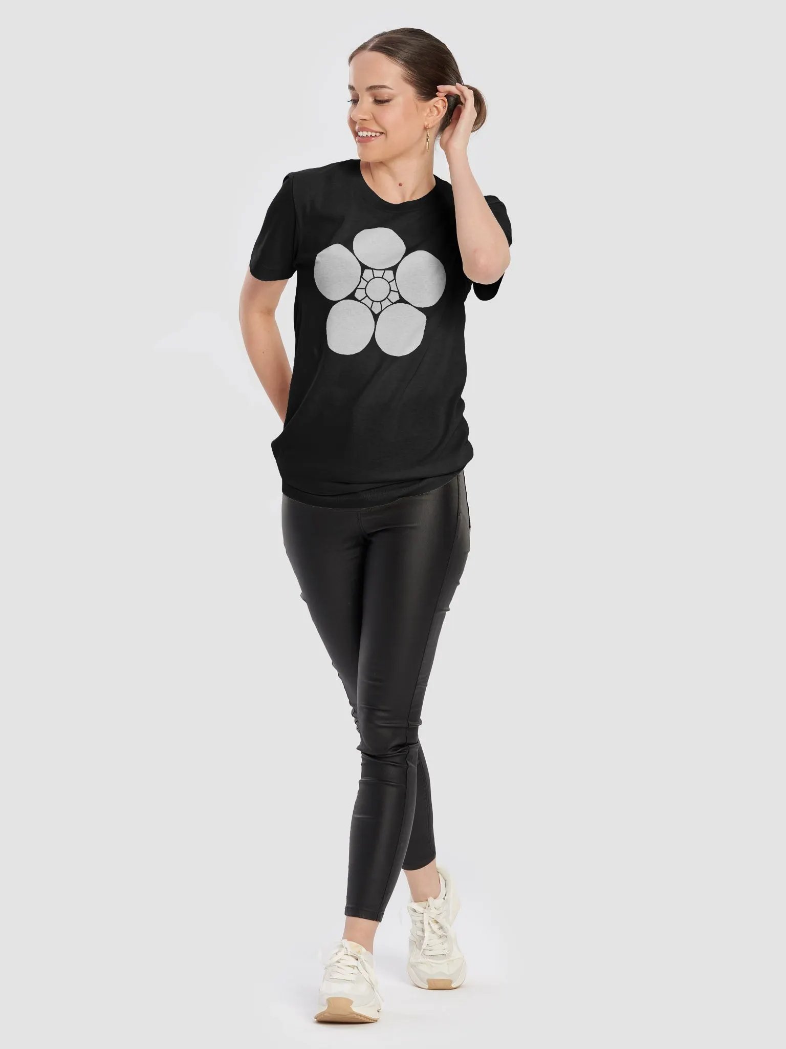 Sugawara Clan Mon Premium Soft Tee product image (3)