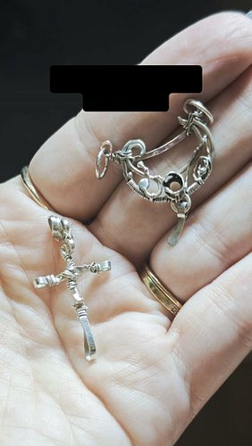 I just LOVE working with this silver😍✨ 

Can you imagine the genious behind no soldering or pickle, easy hardening at home in...