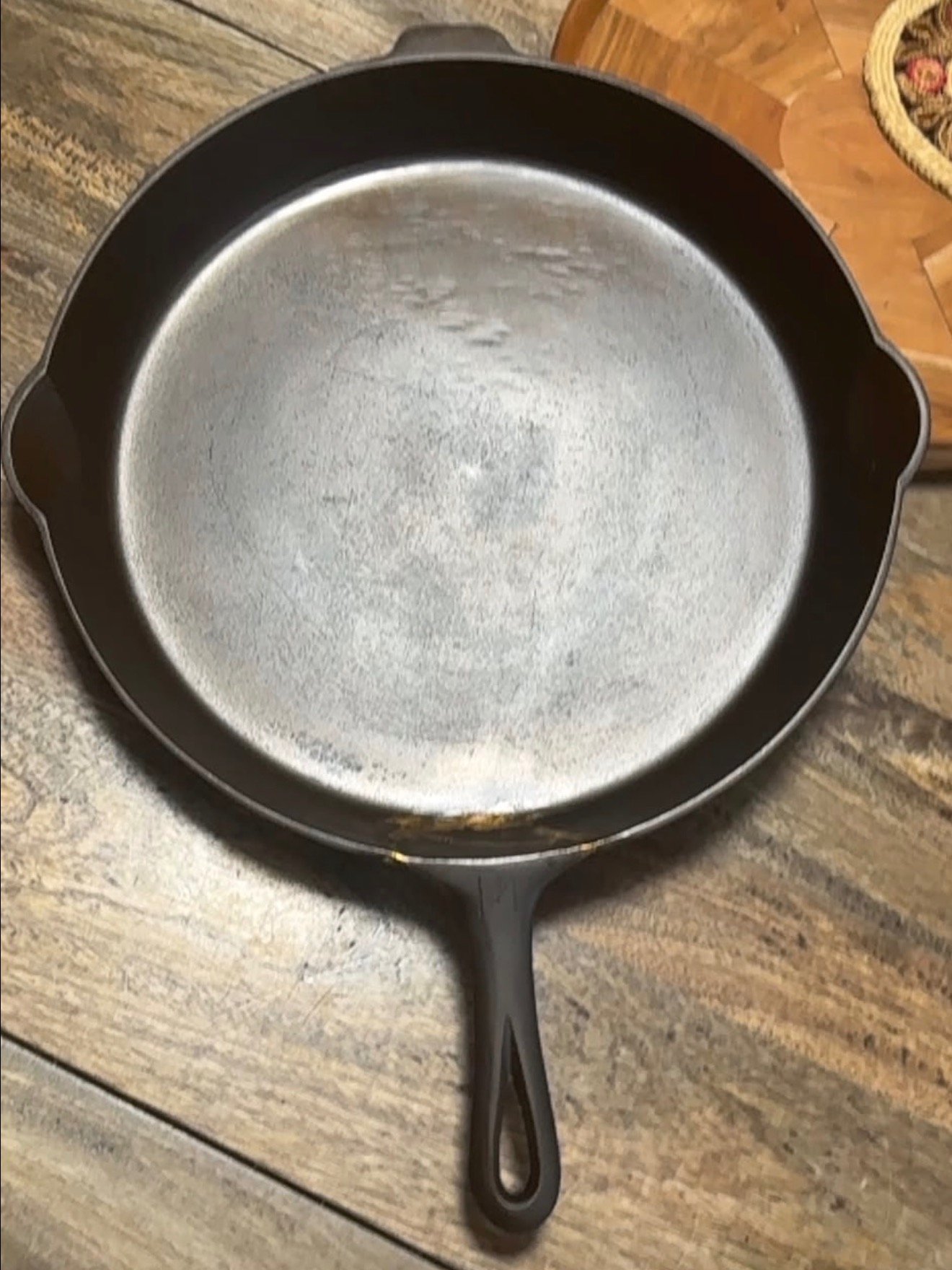 REPAIRED Griswold No. 14 Large Logo Skillet LBL with Heat Ring product image (2)