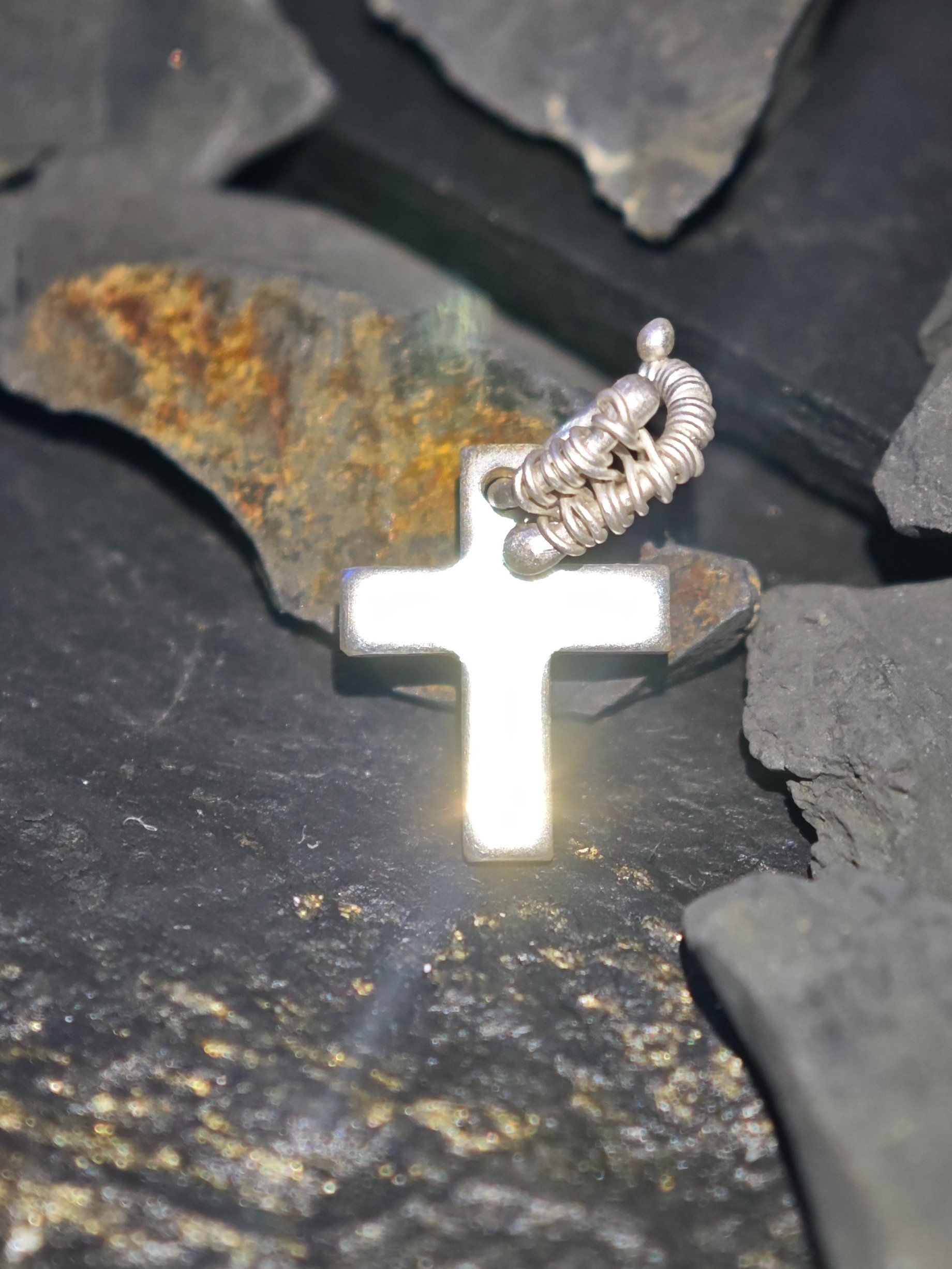 Small cross charm product image (1)