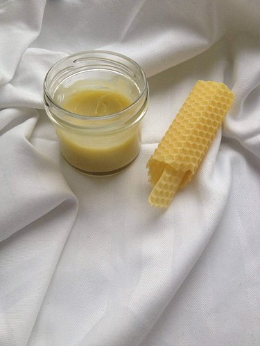 Petits pots de crème miel, cannelle et extrait de vanille

Quand les soirées fraîchissent, je n’ai qu’une envie : une petite ...