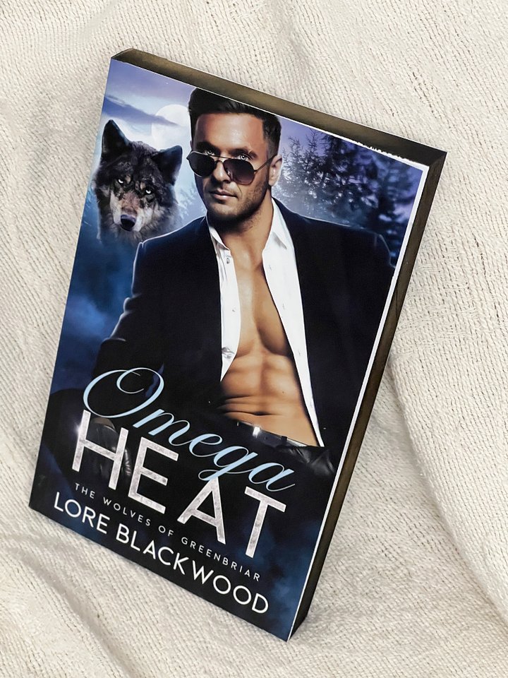 Special Edition OMEGA HEAT with Black and Gold Page Edges product image (2)