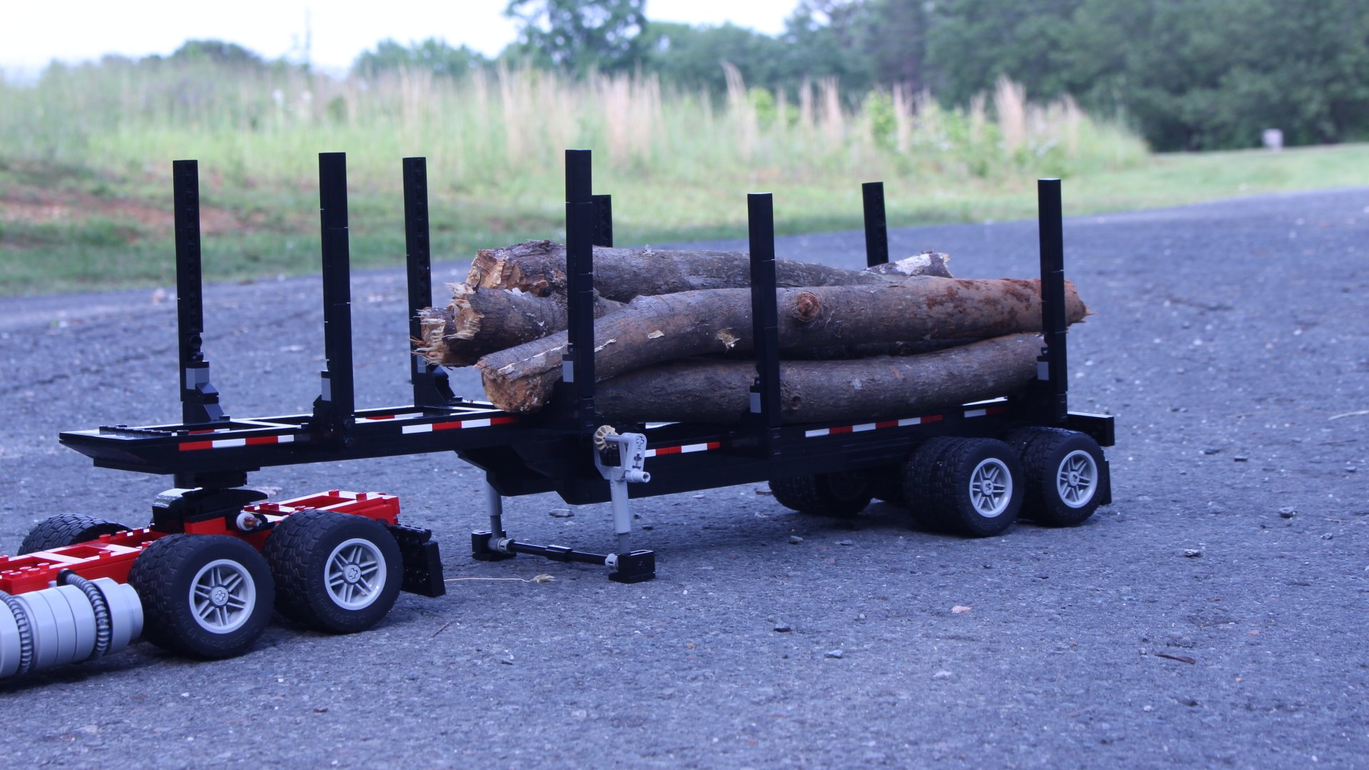 Log Trailer MOC product image (4)