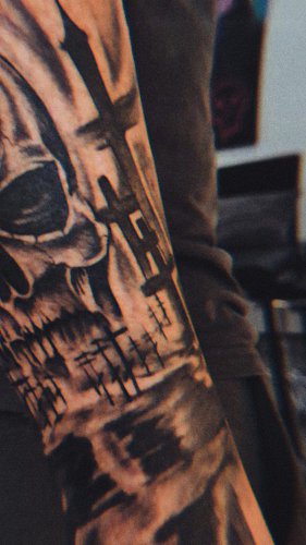 sLayEr / sKuLL oVeR gRaVeYArd

for my bro @jefferz16

#slayer #slayerband #rockmusic #rockmusictattoo