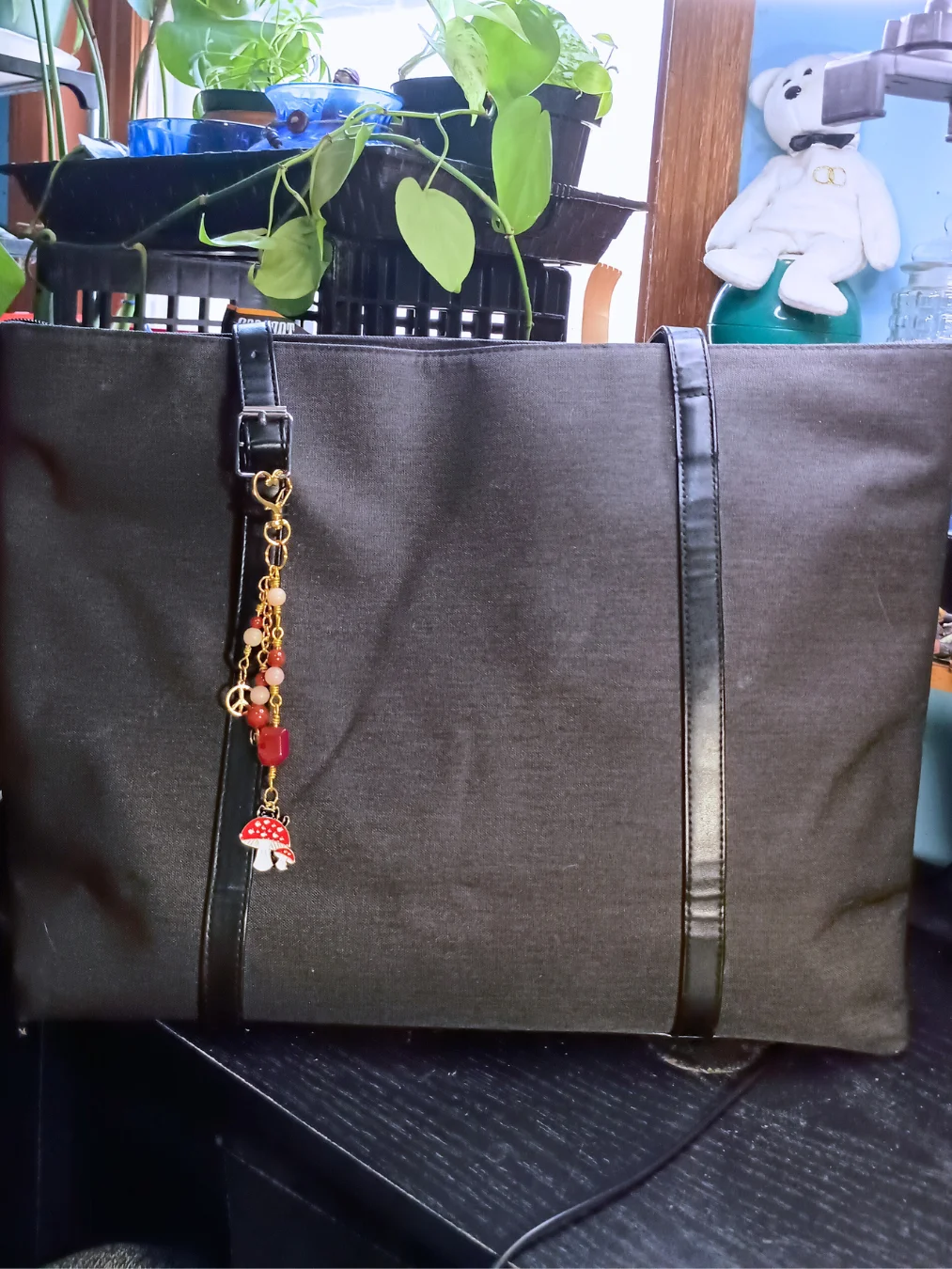 Black Cat & Mushroom Purse Charm | Carnelian & Peach Aventurine, Gold-Tone | "Happy Camper" product image (8)