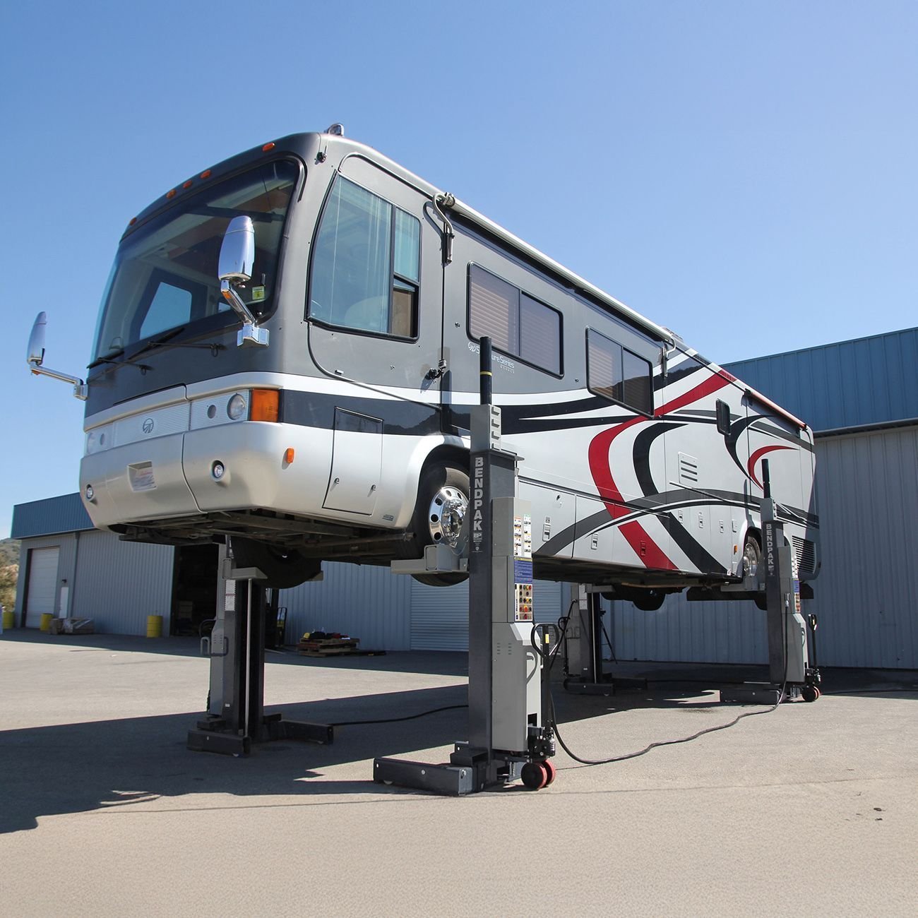BendPak PCL-18B Mobile Column Lift System - Set of 4 - 72,000-Lb Capacity product image (2)