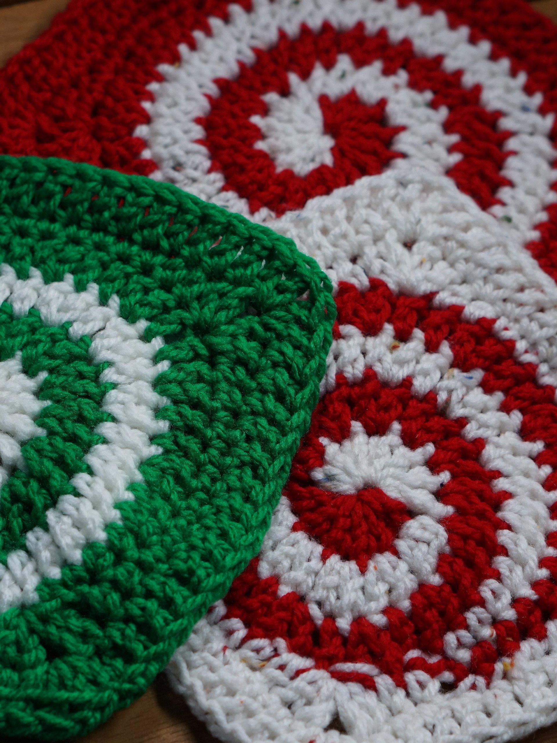 Spiral granny square pdf pattern product image (4)