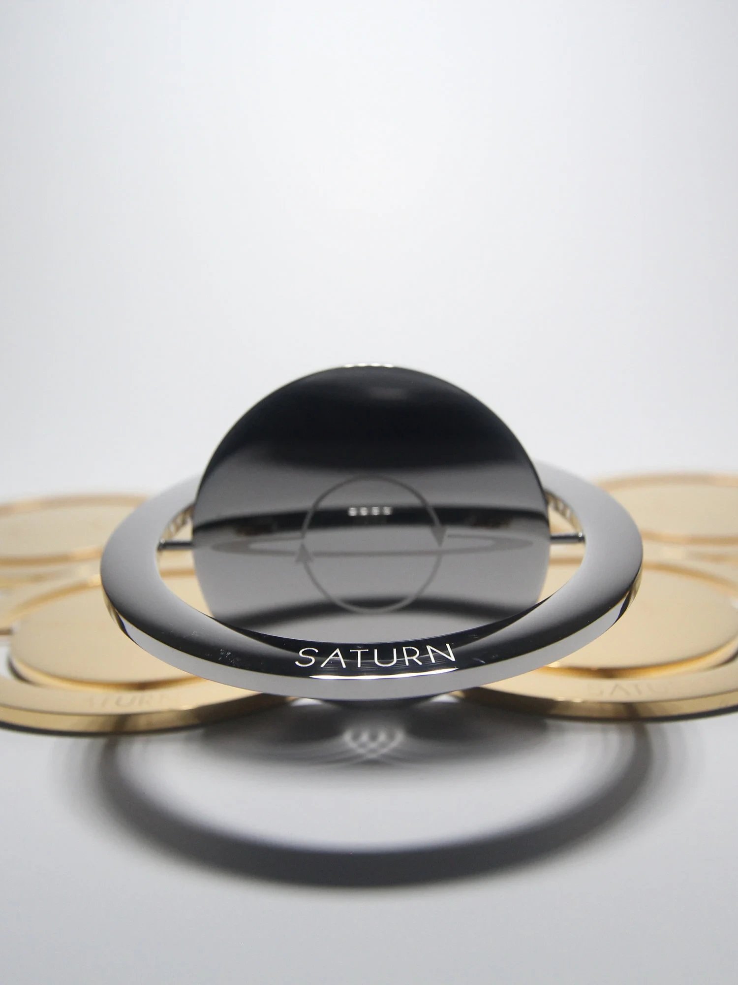 Saturn - The Planetary Fidget Device product image (3)