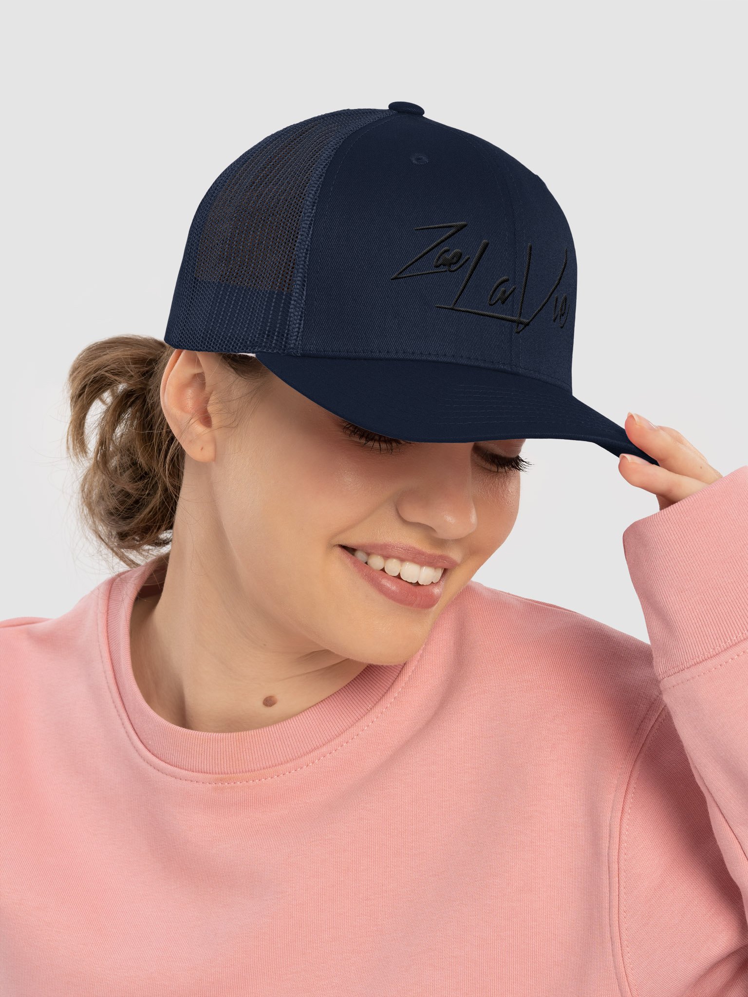 Zae Lavie Trucker product image (31)