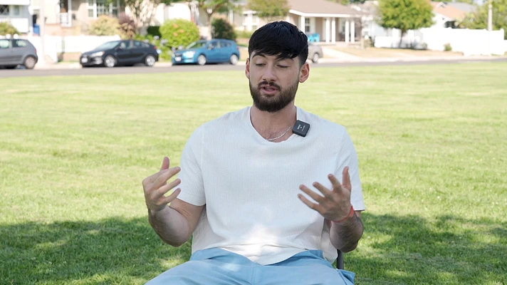 Video thumbnail