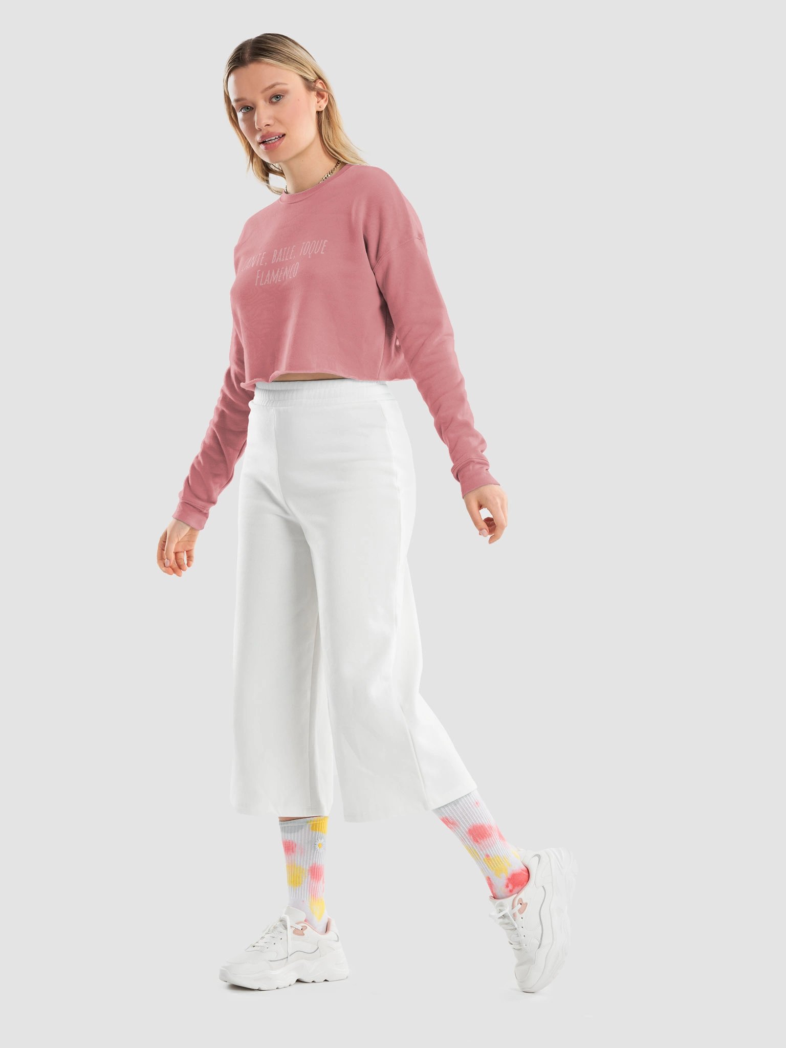 "Carmen" Studio cropped Long Sleeve Red / White product image (6)