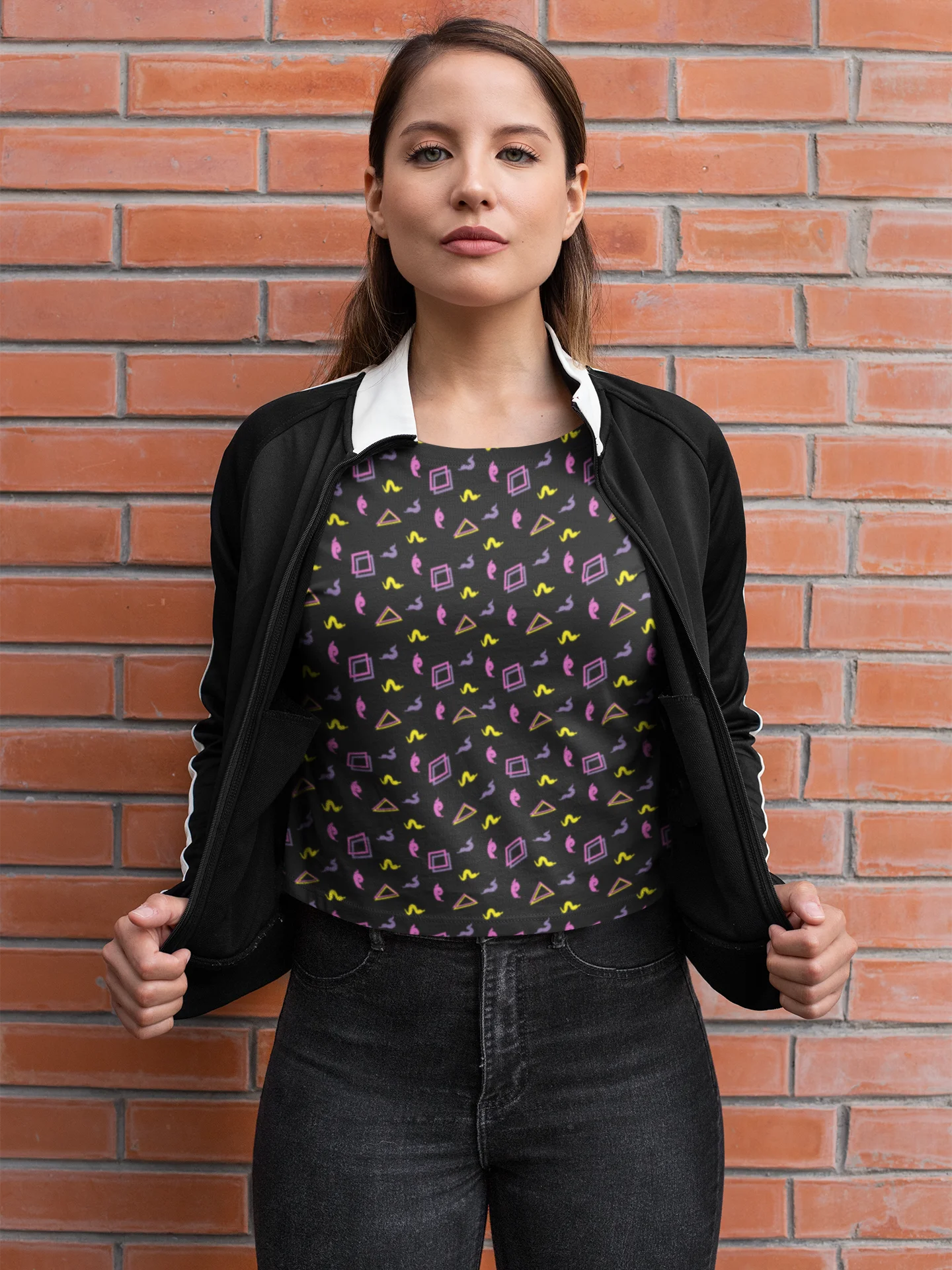 Oh Worm pattern crop tee product image (1)