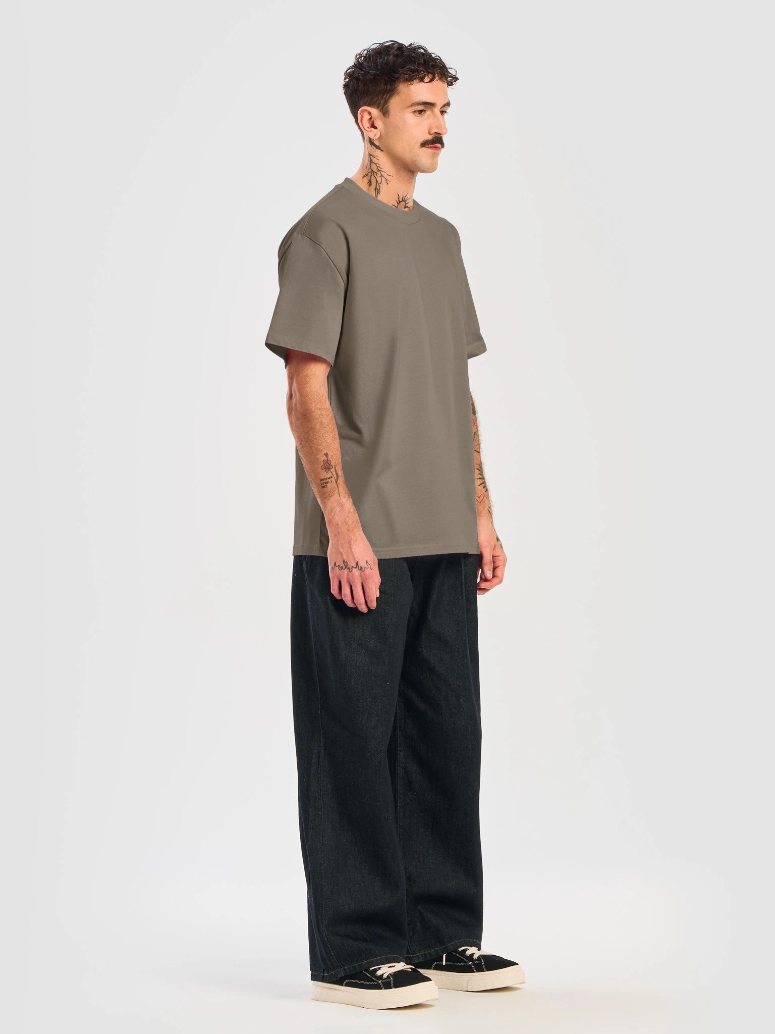 Heavyweight Boxed TEE product image (32)