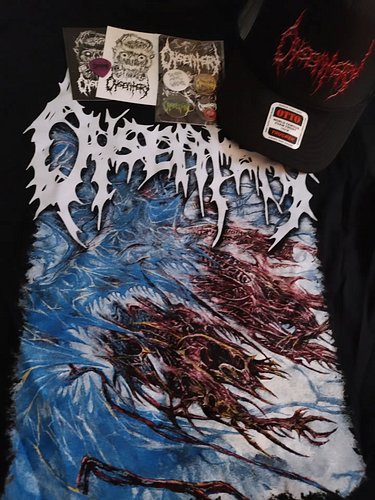 Shout-out to @dysenteryslam for this dope merch setup!

It was great to meet everyone in the band and you guys put on one hel...