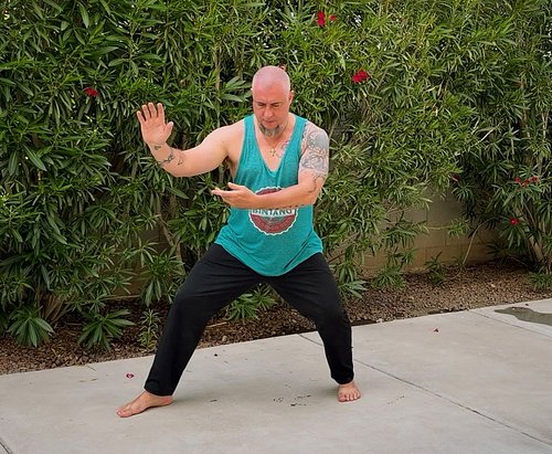 Don’t ’load your joints’ with your weight in Taiji. 
The weight should not sit onto the joints, the lower body or even the bo...