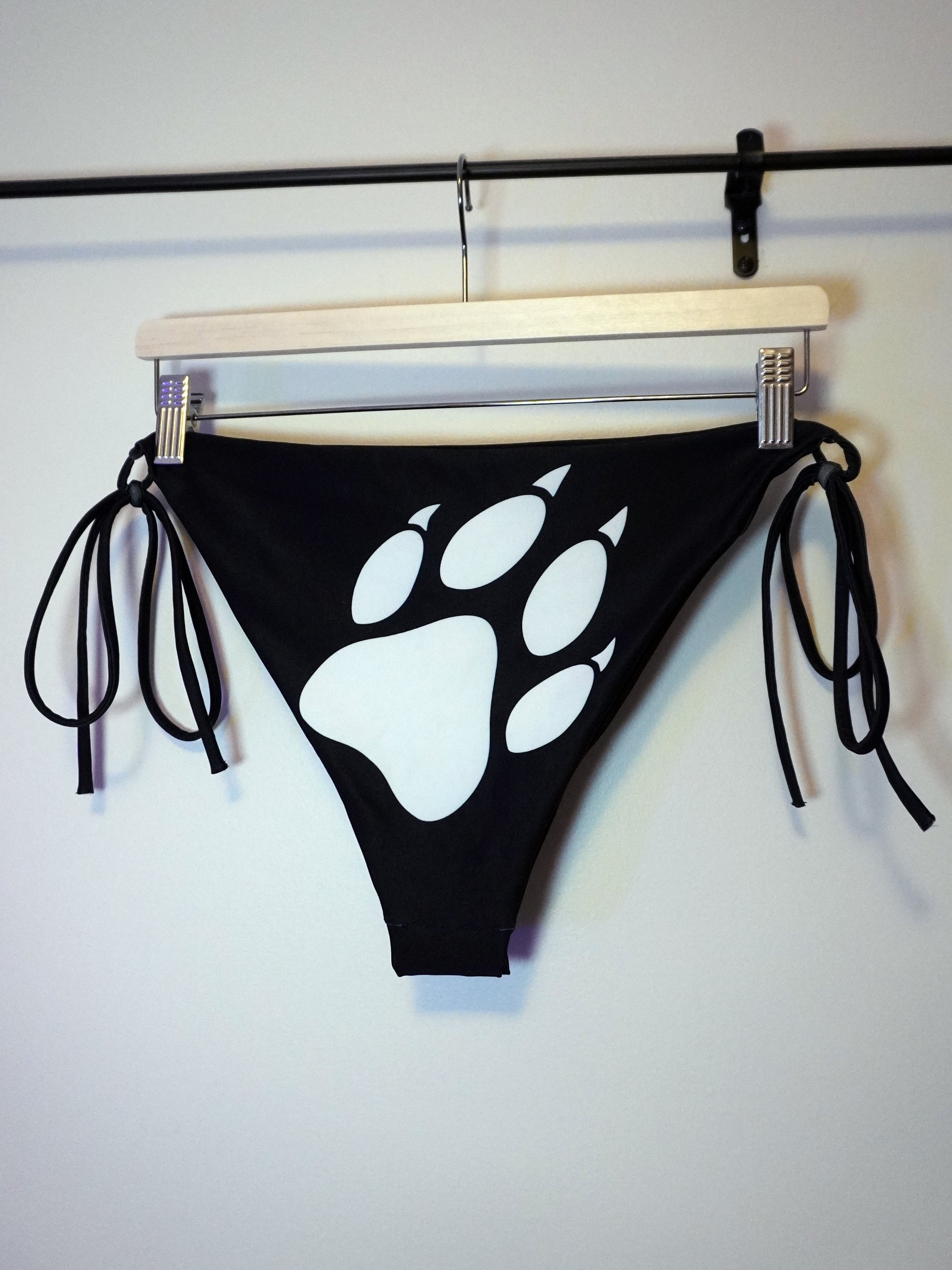Wolf Paw Bikini product image (4)