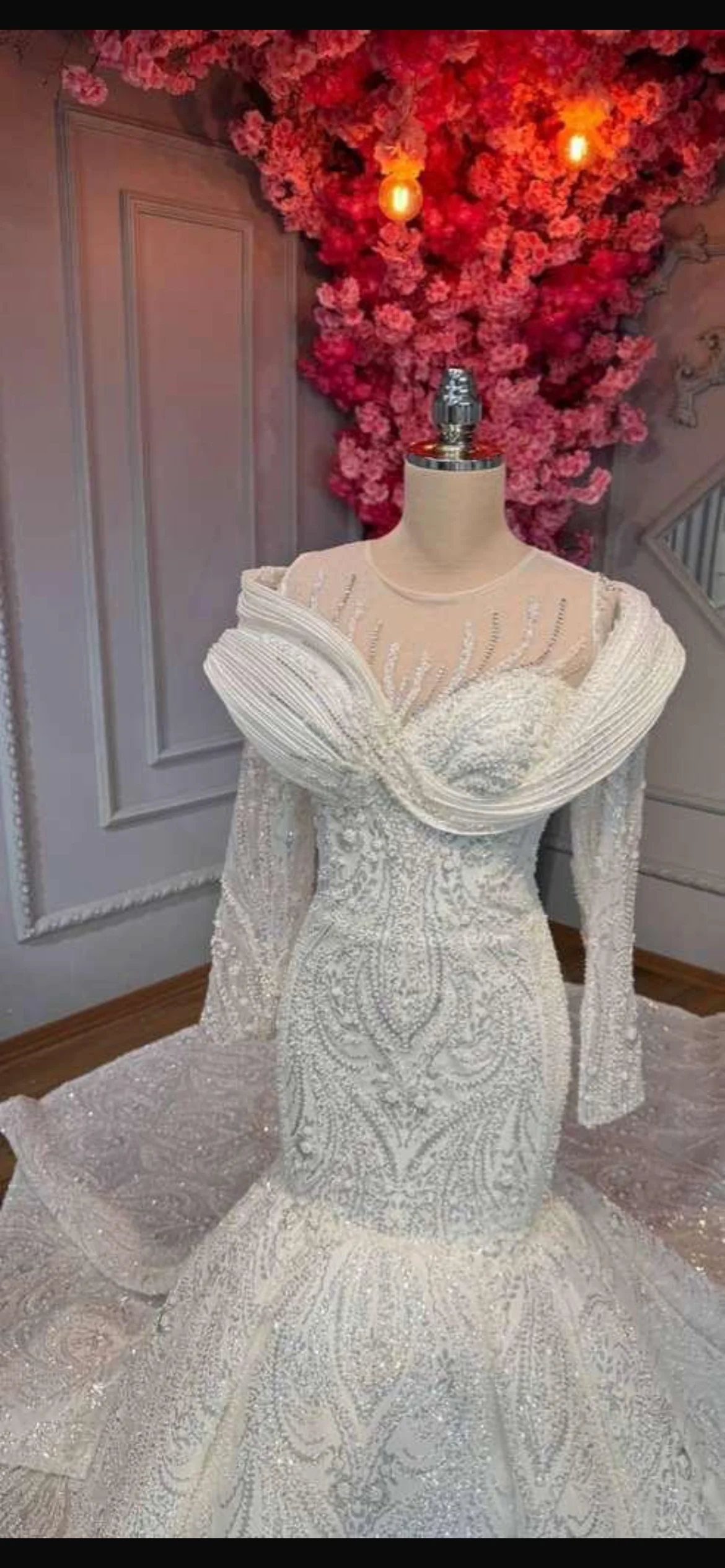 Wedding dress product image (2)