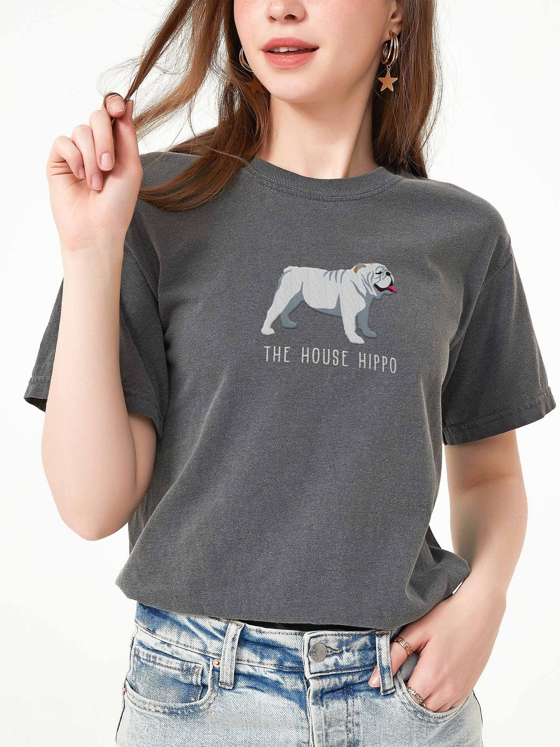 The House Hippo T-Shirt(Embroidered) of an English Bulldog(White) product image (2)