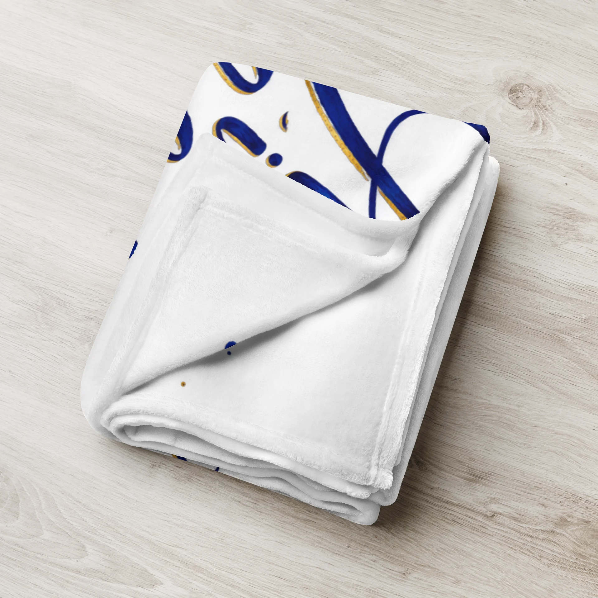 Once in a Lifetime Signature Throw Blanket— Eternal Love Collection product image (5)