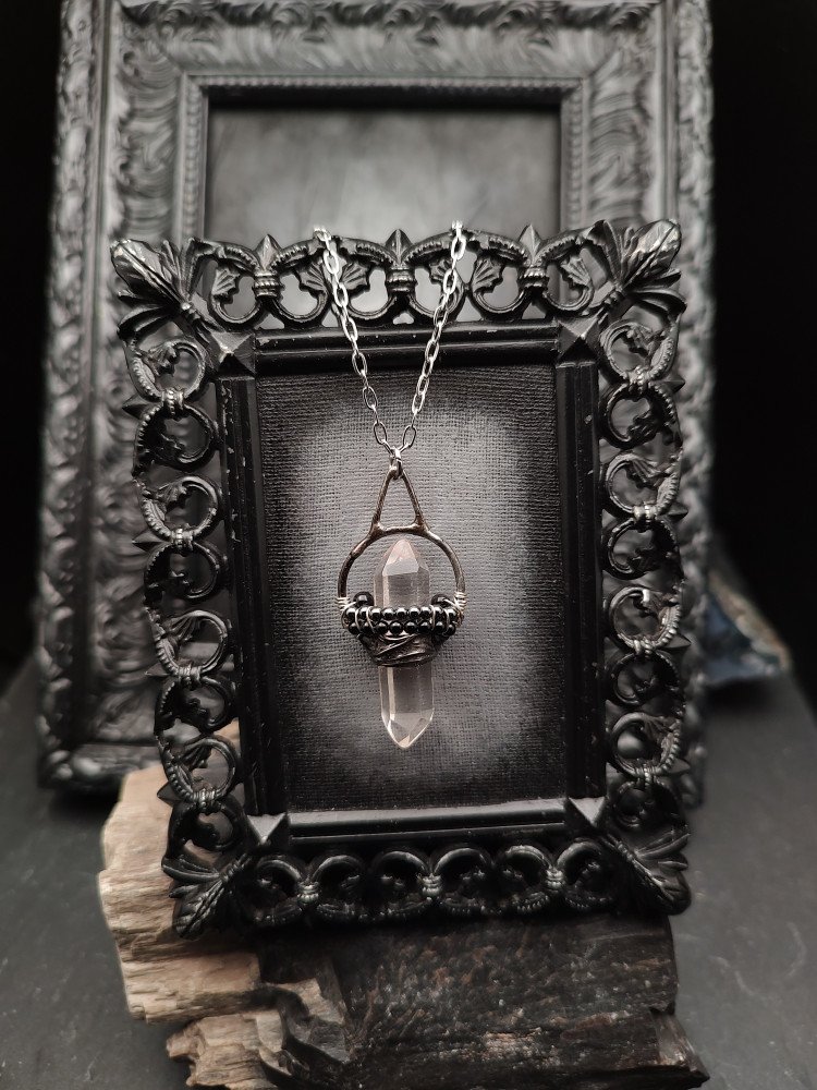 Sorcery Talisman - Ironseed Point product image (4)
