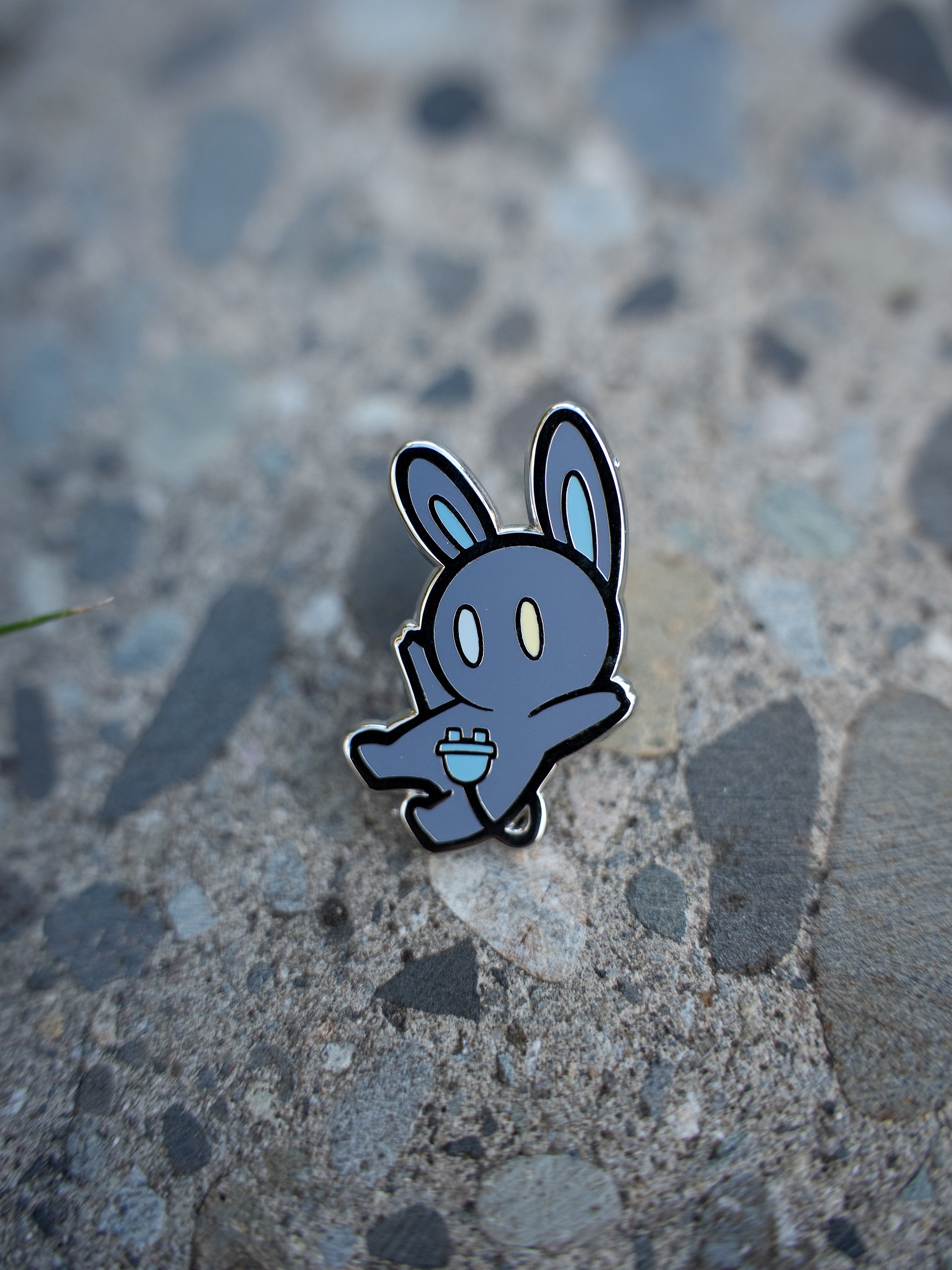 [PREORDER] Sayu x Chiro Enamel Pin product image (1)