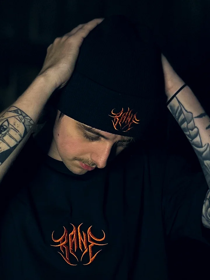EMBROIDERED BEANIE product image (2)