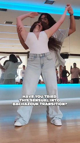 Taking a common shadow position transition many Sensual dancers do and introducing BachaZouk 🇧🇷🇩🇴

Comment 