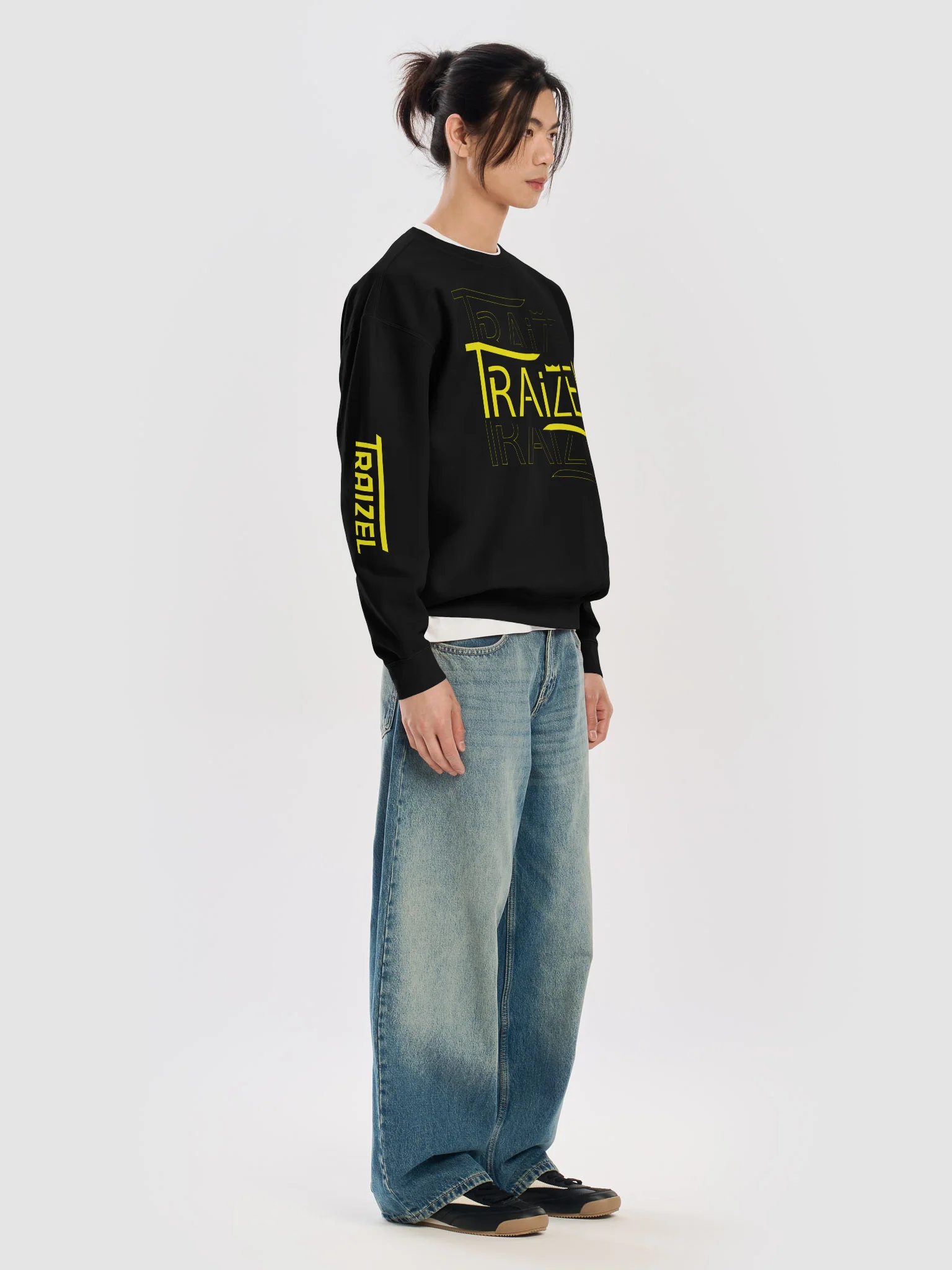 Traizel Premium Crewneck product image (7)
